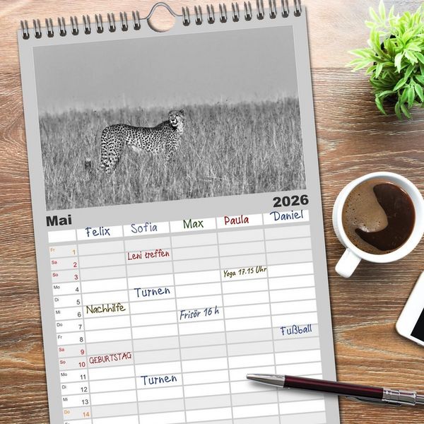 Produktbild: Familienplaner 2026 - Afrika Schwarz - Weiss mit 5 Spalten (Wandkalender, 21 x 45 cm) CALVENDO