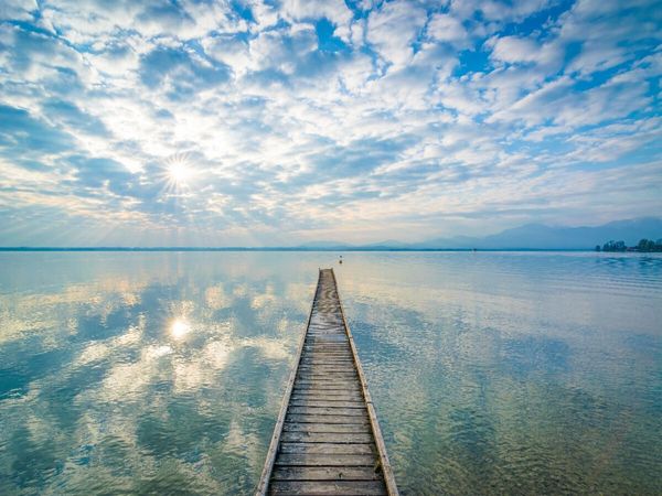 Produktbild: CALVENDO Puzzle Steg am Chiemsee | 1000 Teile Lege-Gr&ouml;&szlig;e 64x48cm Foto-Puzzle f&uuml;r gl&uuml;ckliche Stunden