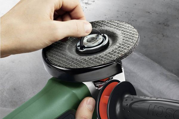 Produktbild: Bosch Home and Garden AdvancedGrind 18-80 06033E5100 Akku-Winkelschleifer 125 mm ohne Akku 18 V