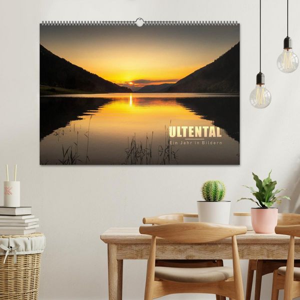 Produktbild: Ultental - Ein Jahr in Bildern (Wandkalender 2026 DIN A2 quer), CALVENDO Monatskalender