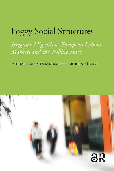 Produktbild: Foggy Social Structures