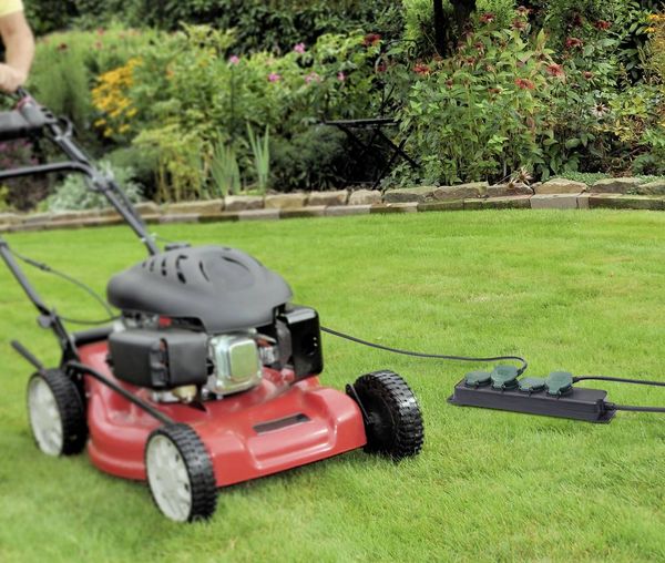 Produktbild: Sygonix SY-5145340 Steckdosenleiste Schwarz, Gr&uuml;n Schutzkontakt 1St.