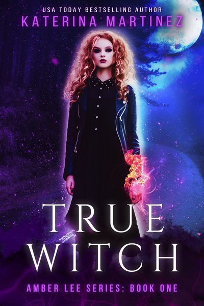 Produktbild: True Witch (Amber Lee Mysteries, #1)