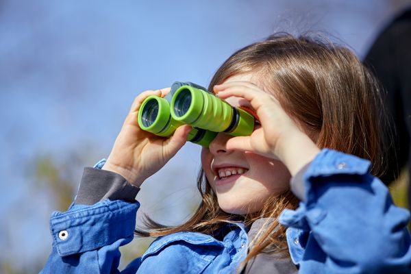 Produktbild: Fernglas mit Tasche