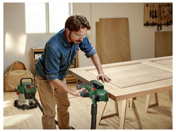 Produktbild: Bosch Home and Garden PHO 18V-20 Akku-Hobel Hobel-Breite: 82 mm
