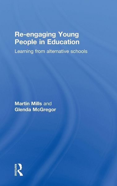 Produktbild: Re-engaging Young People in Education