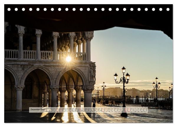 Produktbild: Venedig. Ein Jahr in der Lagunenstadt (Tischkalender 2027 DIN A5 quer), CALVENDO Monatskalender