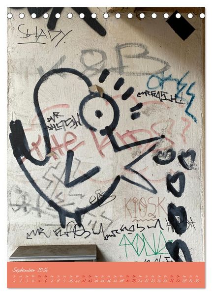 Produktbild: LOVE HAMBURG - STREET ART (Tischkalender 2026 DIN A5 hoch), CALVENDO Monatskalender