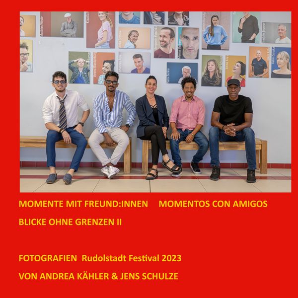 Produktbild: Momente Mit Freund:innen Momentos Con Amigos