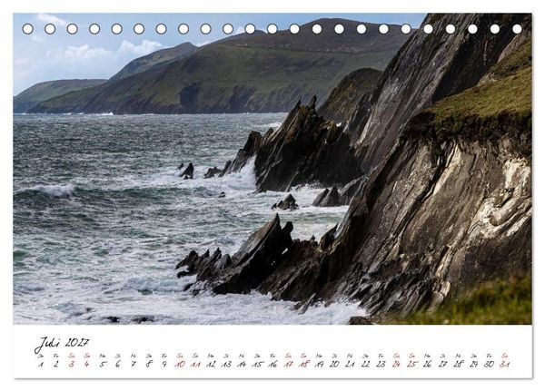 Produktbild: Am Rande Europas - Wild Atlantic Way - der Roadtrip (Tischkalender 2027 DIN A5 quer), CALVENDO Monatskalender