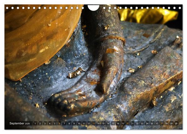 Produktbild: Buddhas tief im Fels (Wandkalender 2026 DIN A4 quer), CALVENDO Monatskalender