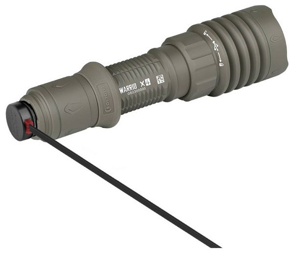 Produktbild: OLight LED Taschenlampe 2600lm 8h 249g