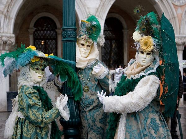 Produktbild: CALVENDO Puzzle Ein Motiv aus dem Kalender Carnevale di Venezia 2017 | 1000 Teile Lege-Gr&ouml;&szlig;e 64x48cm Foto-Puzzle f&uuml;r gl&uuml;ckliche Stunden
