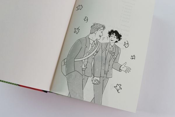 Produktbild: Heartstopper Volume 6 (deutsche Hardcover-Ausgabe)