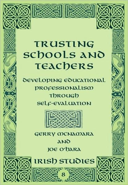 Produktbild: Trusting Schools and Teachers