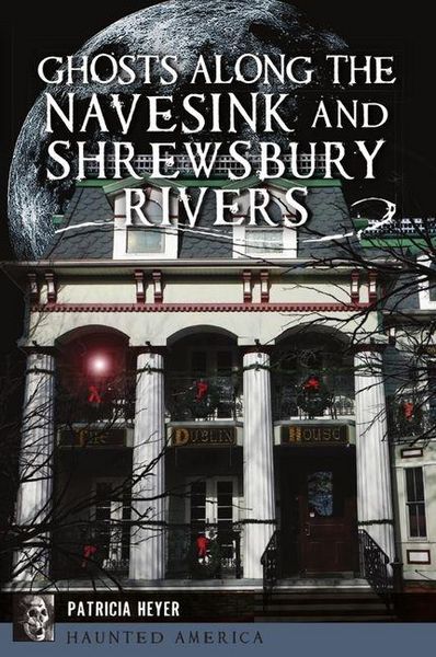 Produktbild: Ghosts Along the Navesink and Shrewsbury Rivers