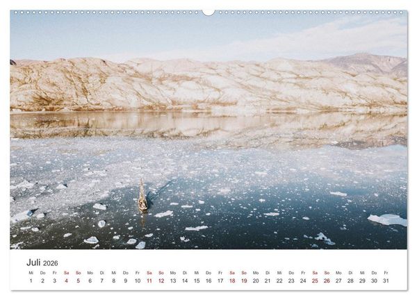 Produktbild: Zwischen den Eisbergen in Gr&ouml;nland (Wandkalender 2026 DIN A2 quer), CALVENDO Monatskalender