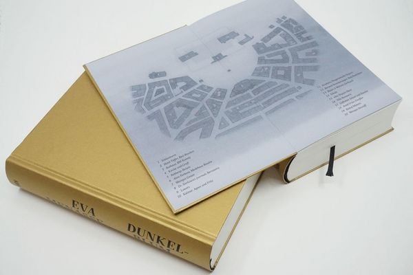 Produktbild: Dunkelblum