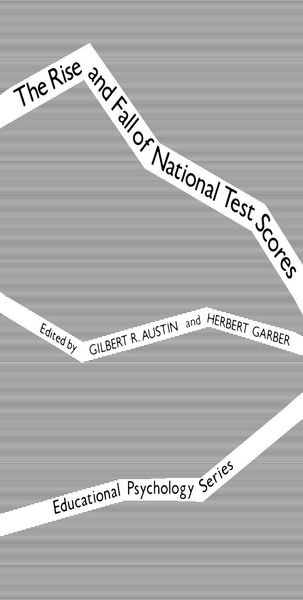 Produktbild: The Rise and Fall of National Test Scores