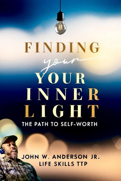Produktbild: Finding Your Inner Light: The Path to Self-Worth (Life Skills TTP The Turning Point, #1)