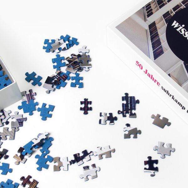 Produktbild: Puzzle 50 Jahre suhrkamp taschenbuch wissenschaft. 1000 Teile Puzzle f&uuml;r Erwachsene und Kinder ab 14 Jahren