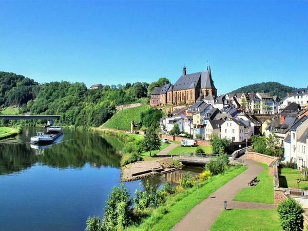 Produktbild: CALVENDO Puzzle Saarburg an der Saar | 1000 Teile Lege-Gr&ouml;&szlig;e 64x48cm Foto-Puzzle f&uuml;r gl&uuml;ckliche Stunden