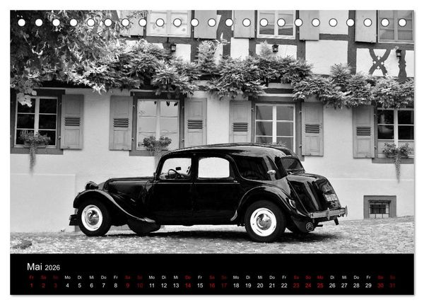 Produktbild: Citro&euml;n 11 CV Traction Avant in schwarzweiss (Tischkalender 2026 DIN A5 quer), CALVENDO Monatskalender