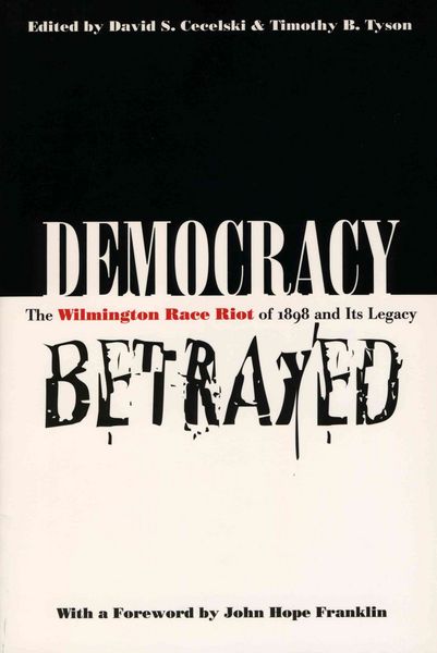Produktbild: Democracy Betrayed