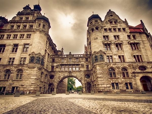 Produktbild: CALVENDO Puzzle Neues Rathaus 1000 Teile Puzzle quer | 1000 Teile Lege-Gr&ouml;&szlig;e 64 &times; 48 cm Foto-Puzzle f&uuml;r gl&uuml;ckliche Stunden