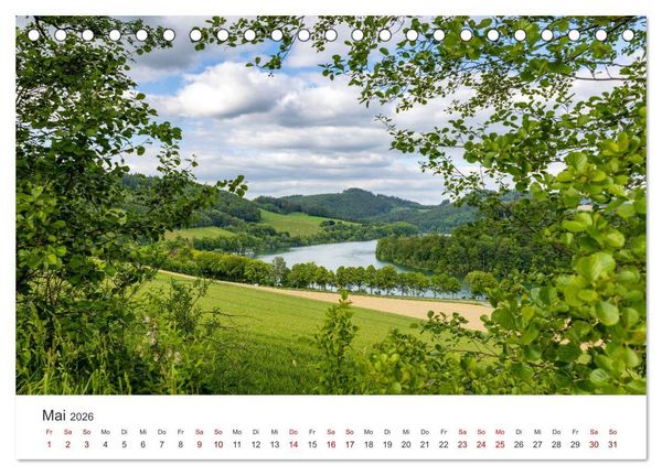 Produktbild: Sauerland - hier muss man mal gewesen sein (Tischkalender 2026 DIN A5 quer), CALVENDO Monatskalender