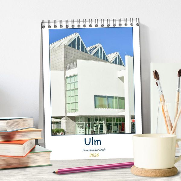 Produktbild: Ulm Fassaden der Stadt (Tischkalender 2026 DIN A5 hoch), CALVENDO Monatskalender