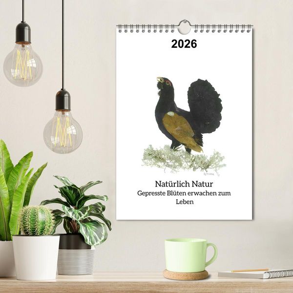 Produktbild: Nat&uuml;rlich Natur - Gepresste Bl&uuml;ten erwachen zum Leben (Wandkalender 2026 DIN A4 hoch), CALVENDO Monatskalender