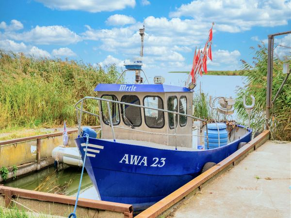 Produktbild: CALVENDO Puzzle Fischerboot | 1000 Teile Lege-Gr&ouml;&szlig;e 64x48cm Foto-Puzzle f&uuml;r gl&uuml;ckliche Stunden
