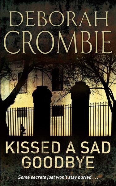 Produktbild: Kissed A Sad Goodbye