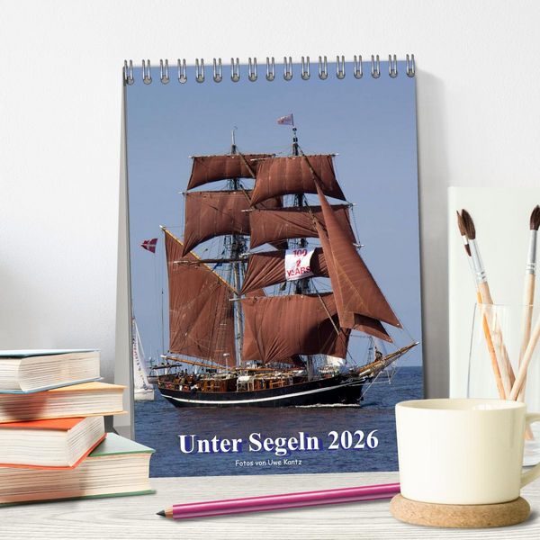 Produktbild: Unter Segeln (Tischkalender 2026 DIN A5 hoch), CALVENDO Monatskalender