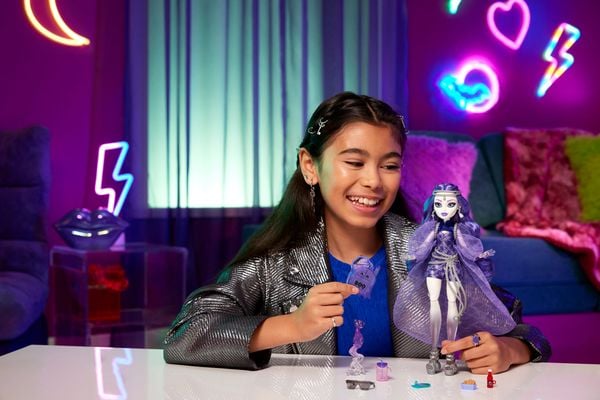 Produktbild: Monster High Spectra Puppe