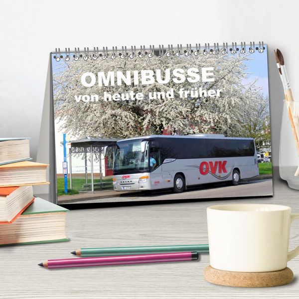 Produktbild: Omnibusse von heute und fr&uuml;her (Tischkalender 2026 DIN A5 quer), CALVENDO Monatskalender