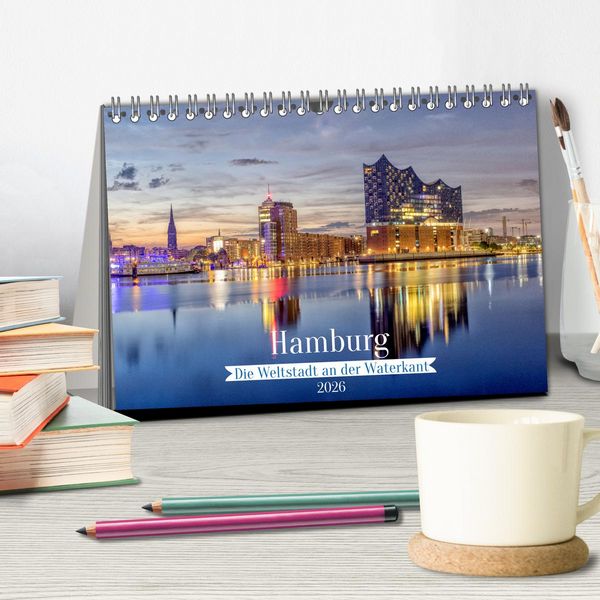 Produktbild: Hamburg - Die Weltstadt an der Waterkant (Tischkalender 2026 DIN A5 quer), CALVENDO Monatskalender