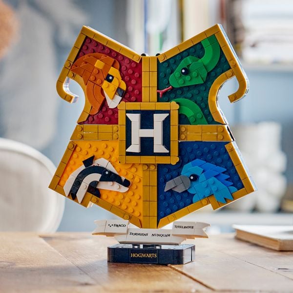 Produktbild: LEGO Harry Potter 76462 Hogwarts Hauswappen, Spielzeug ab 12 Jahren
