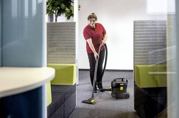 Produktbild: K&auml;rcher Professional T 11/1 Classic Adv Re!Plast 1.527-213.0 Trockensauger 850W 11l