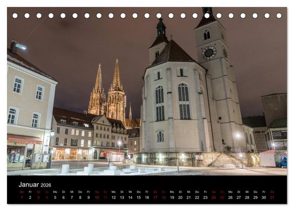 Produktbild: Regensburg bei Nacht (Tischkalender 2026 DIN A5 quer), CALVENDO Monatskalender