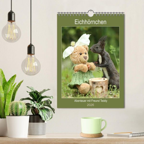 Produktbild: Eichh&ouml;rnchen - Abenteuer mit Freund Teddy (Wandkalender 2026 DIN A4 hoch), CALVENDO Monatskalender