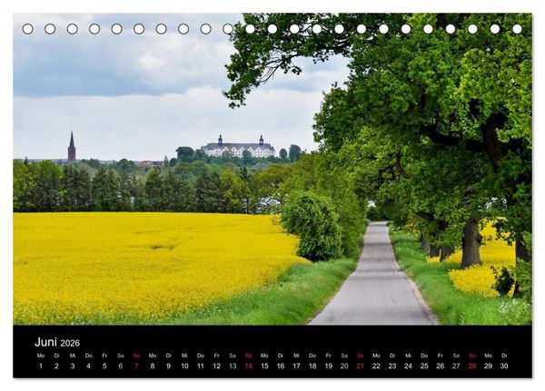 Produktbild: Pl&ouml;n - die Stadt am See (Tischkalender 2026 DIN A5 quer), CALVENDO Monatskalender