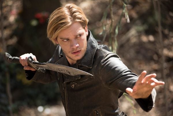Produktbild: Shadowhunters - Chroniken der Unterwelt - Staffel 3.2 [3 DVDs]