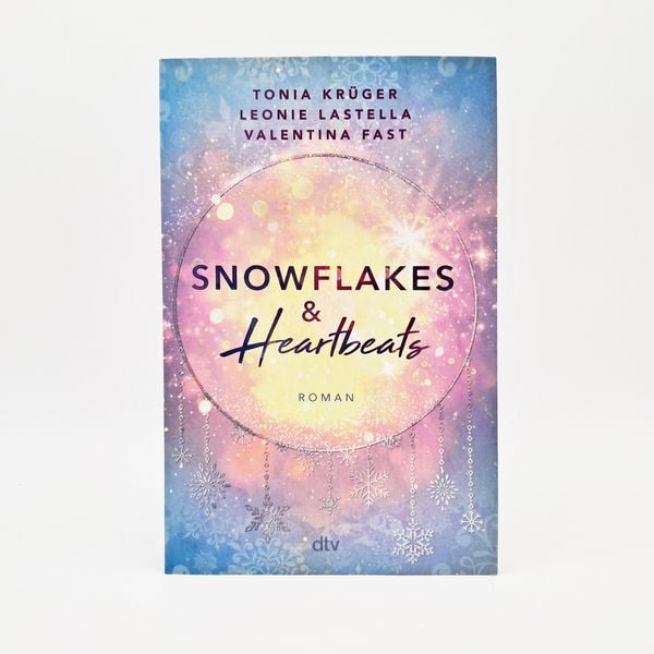 Produktbild: Snowflakes and Heartbeats