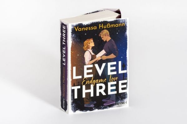 Produktbild: Level Three: Endgame Love