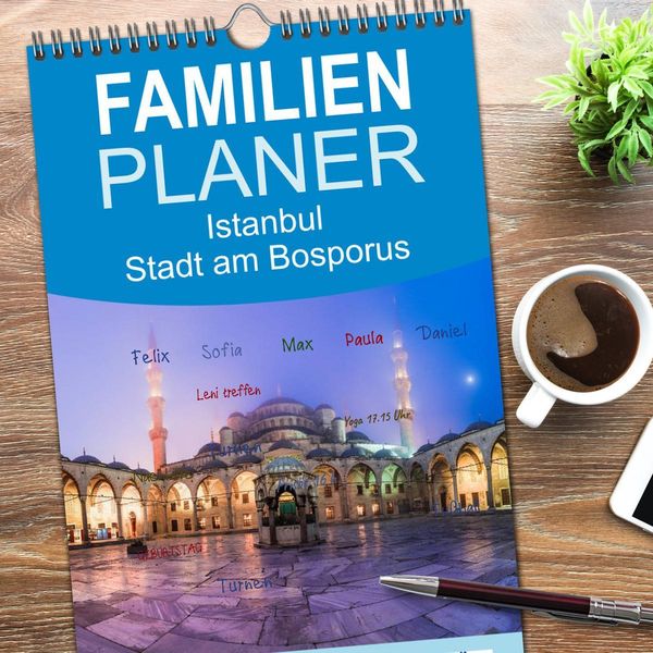 Produktbild: Familienplaner 2026 - Istanbul - Stadt am Bosporus mit 5 Spalten (Wandkalender, 21 x 45 cm) CALVENDO