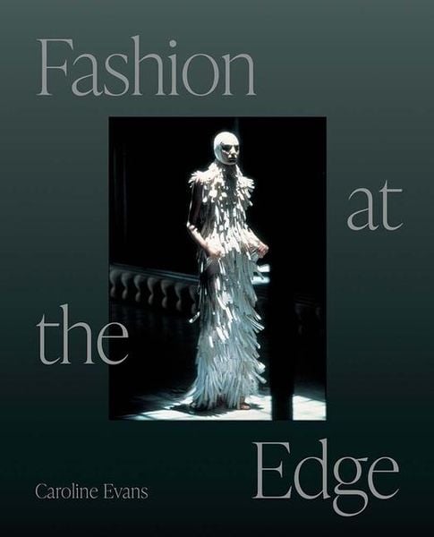 Produktbild: Fashion at the Edge