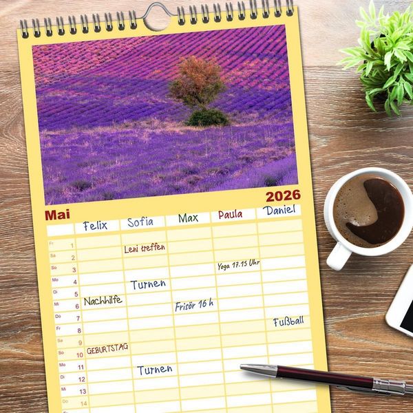 Produktbild: Familienplaner 2026 - Provence, Lavendelzeit in S&uuml;dfrankreich mit 5 Spalten (Wandkalender, 21 x 45 cm) CALVENDO