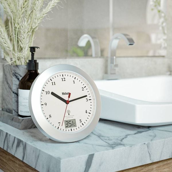 Produktbild: Mebus 41124 Funk Wanduhr 17cm x 60mm Silber Badezimmer-/Feuchtraum geeignet